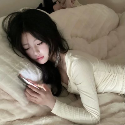 杜鹃花飞